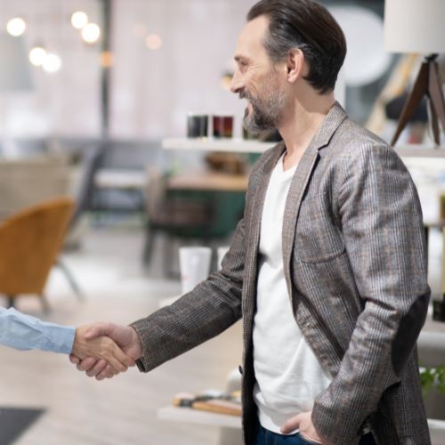 Atención completamente personalizada en nuestra Tienda de muebles en Cáceres